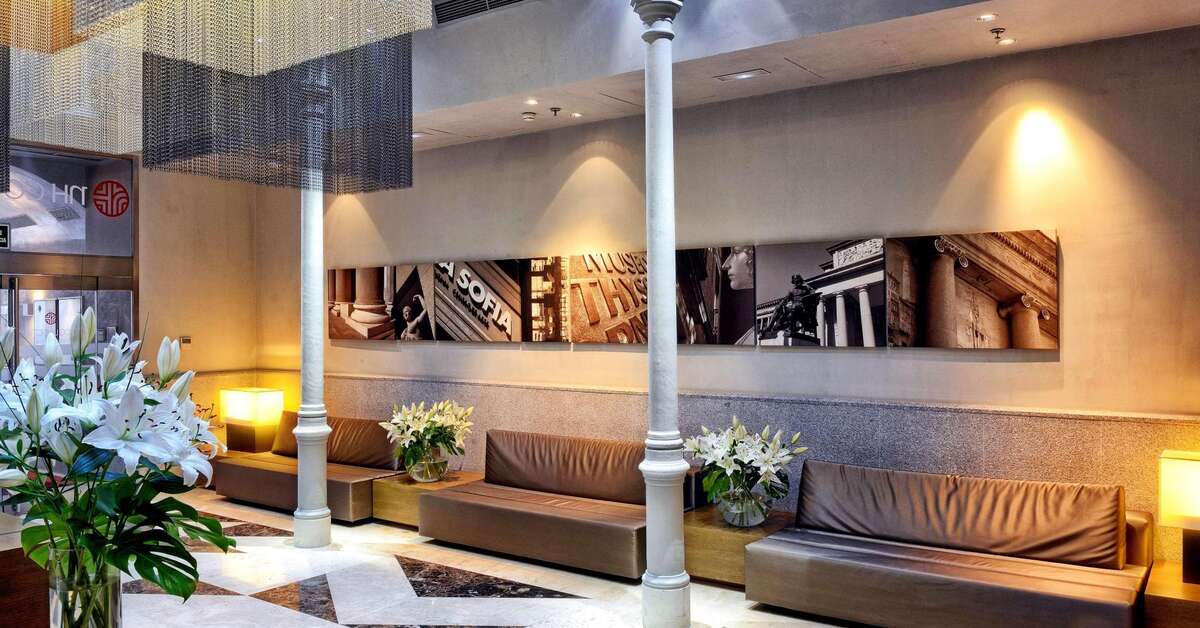 Een foto van het interieur van NH Collection Madrid Palacio de Tepa