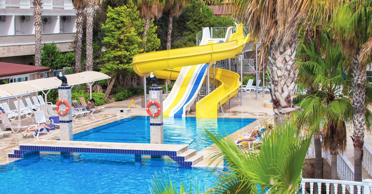 Ein Foto vom Pool im Sevenseas Palmeras Bay