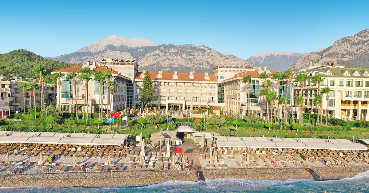 Een foto van de buitenkant van Fame Residence Kemer & Spa