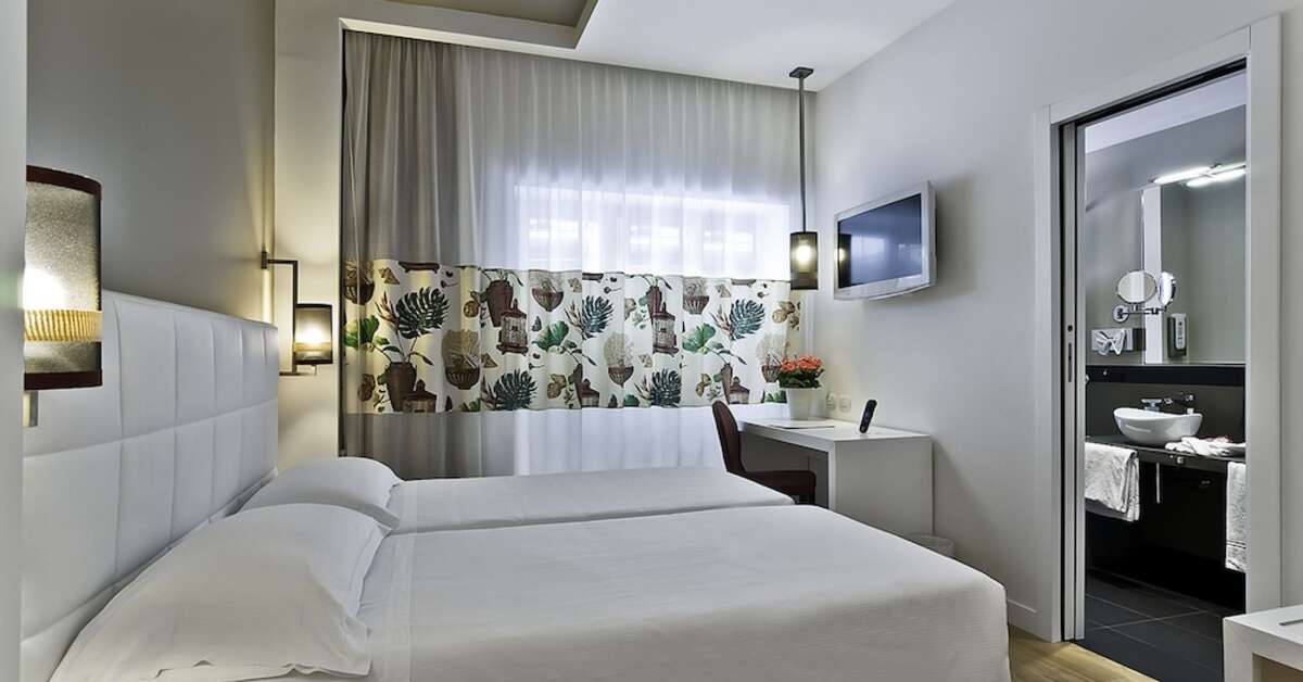 Ein Foto Caravel Hotel