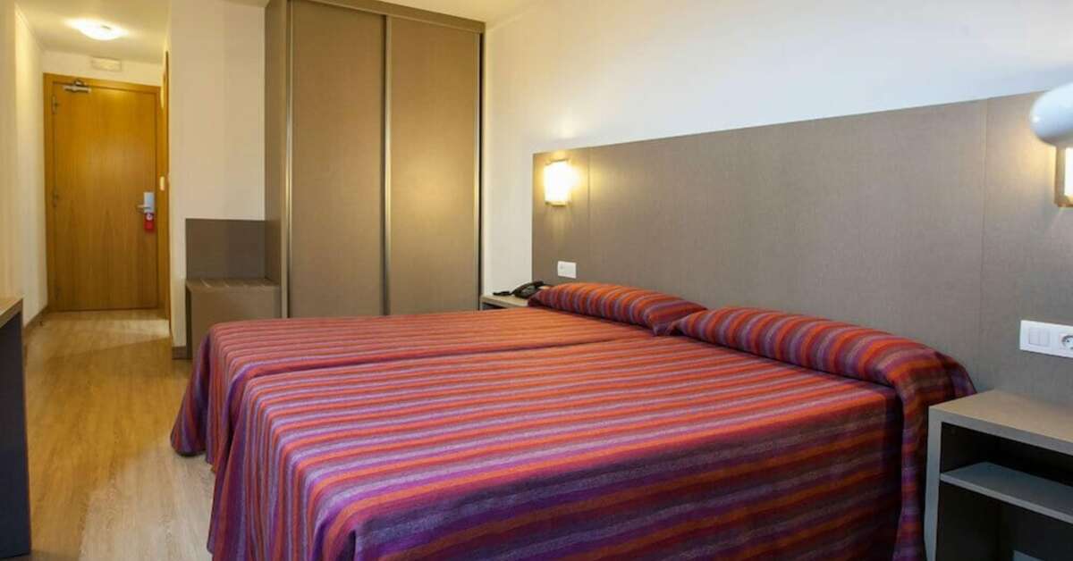 Een foto van een overzicht van Hotel Montesol Benidorm