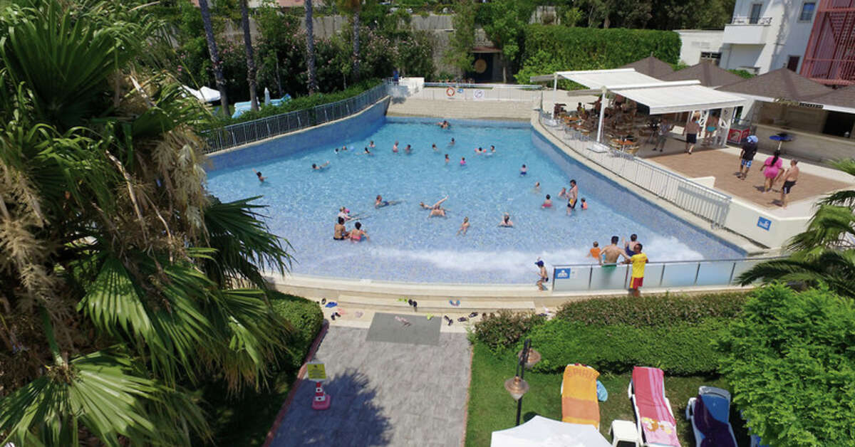 Een foto van het zwembad bij Side Mare Resort & Spa