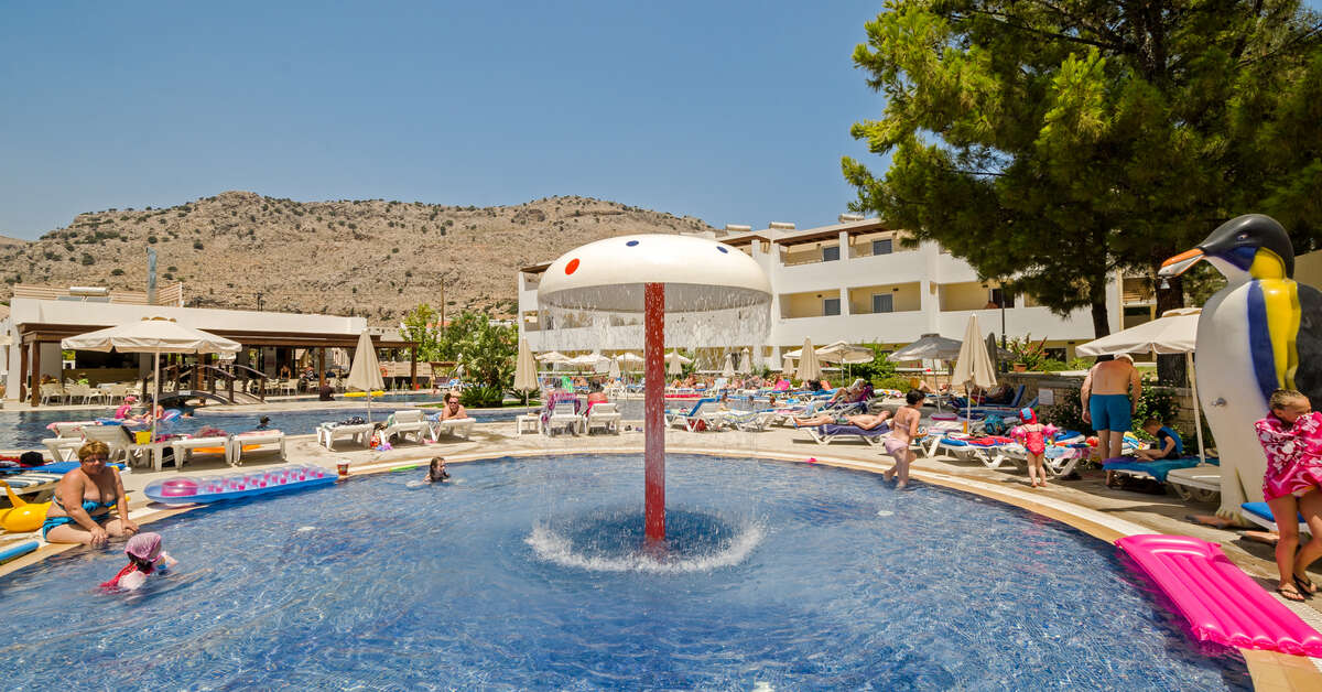Een foto van Matina Pefkos Aparthotel