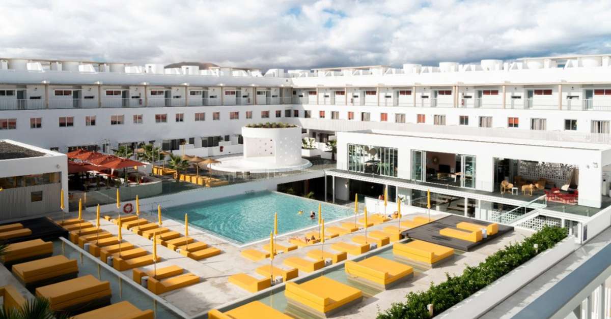 Een foto van de buitenkant van Buendia Corralejo Nohotel
