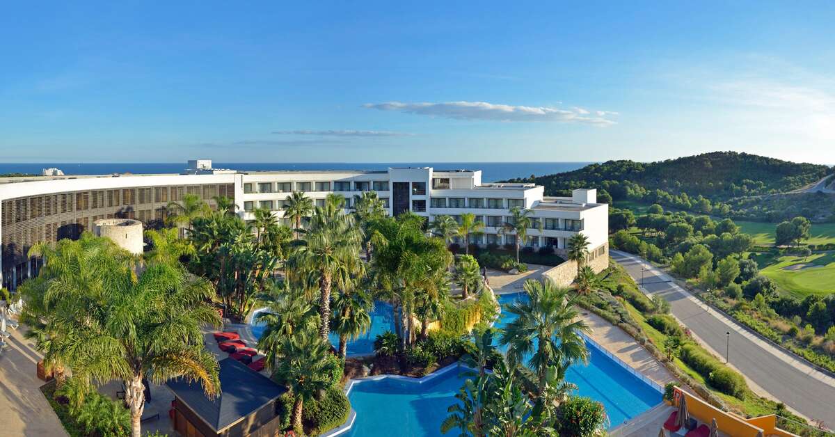 Een foto van een overzicht van Eurostars Sitges