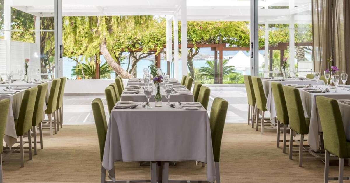 Ein Foto Nissi Beach Resort