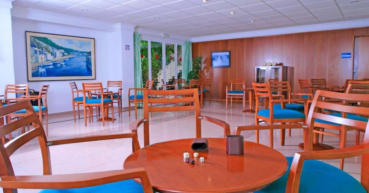 Een foto van het interieur van Hotel Bella Mar