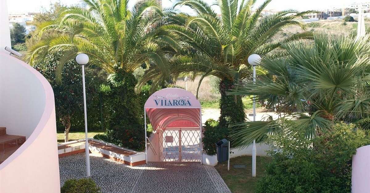 Een foto van de buitenkant van Clube VilaRosa