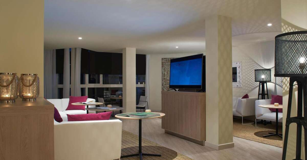 Een foto van het interieur van Melia Calvia Beach