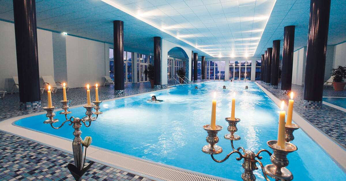 Een foto van het zwembad bij Maritim Hafenhotel Rheinsberg