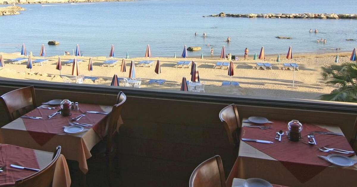 Een foto van de faciliteiten bij Corallia Beach Appartementen
