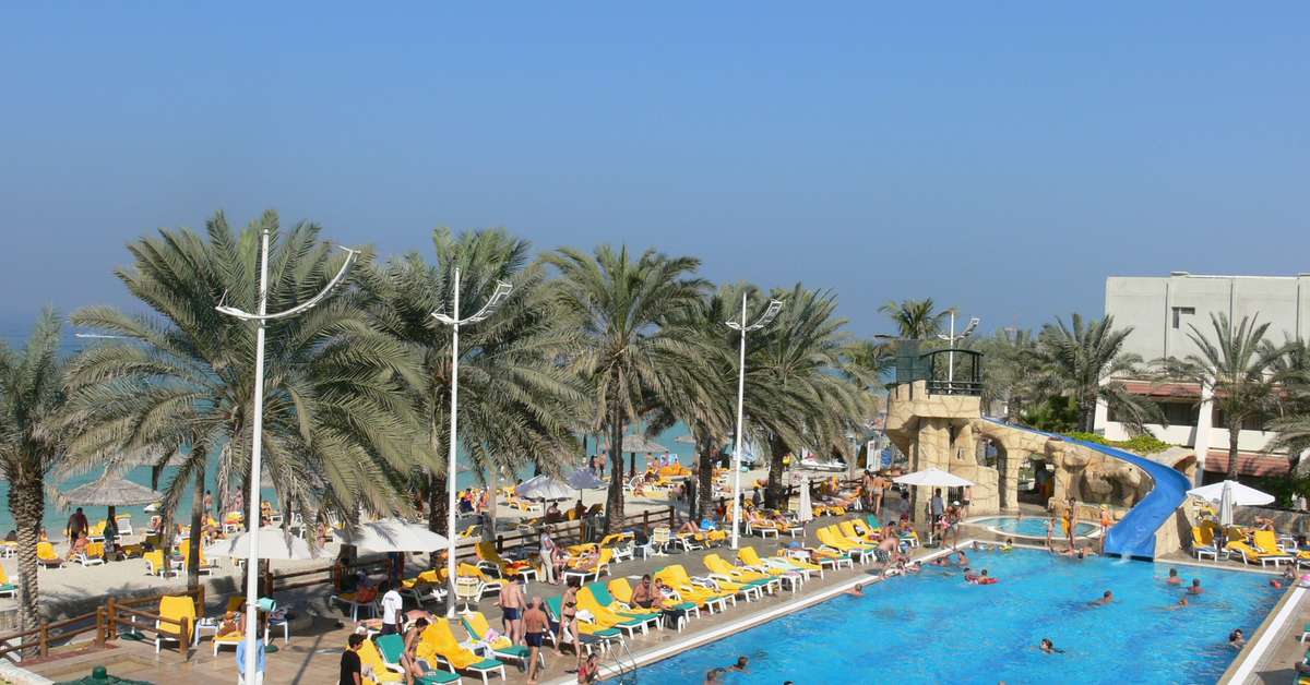 Een foto van een overzicht van Occidental Sharjah Grand