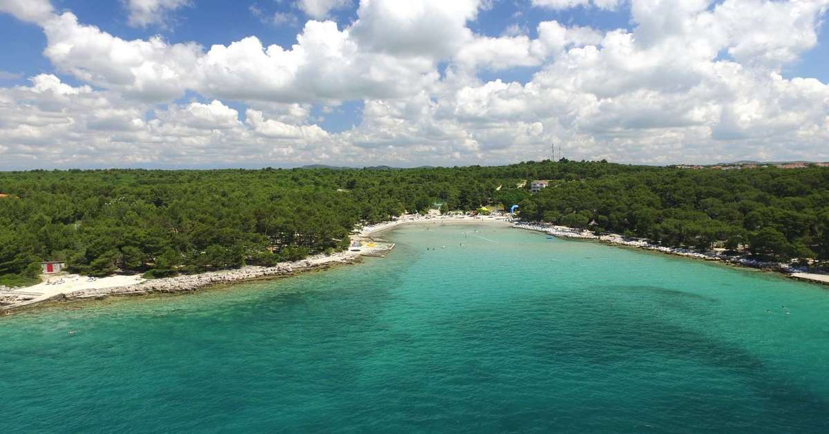 Een foto van Pine Beach Ecoresort Pakostane