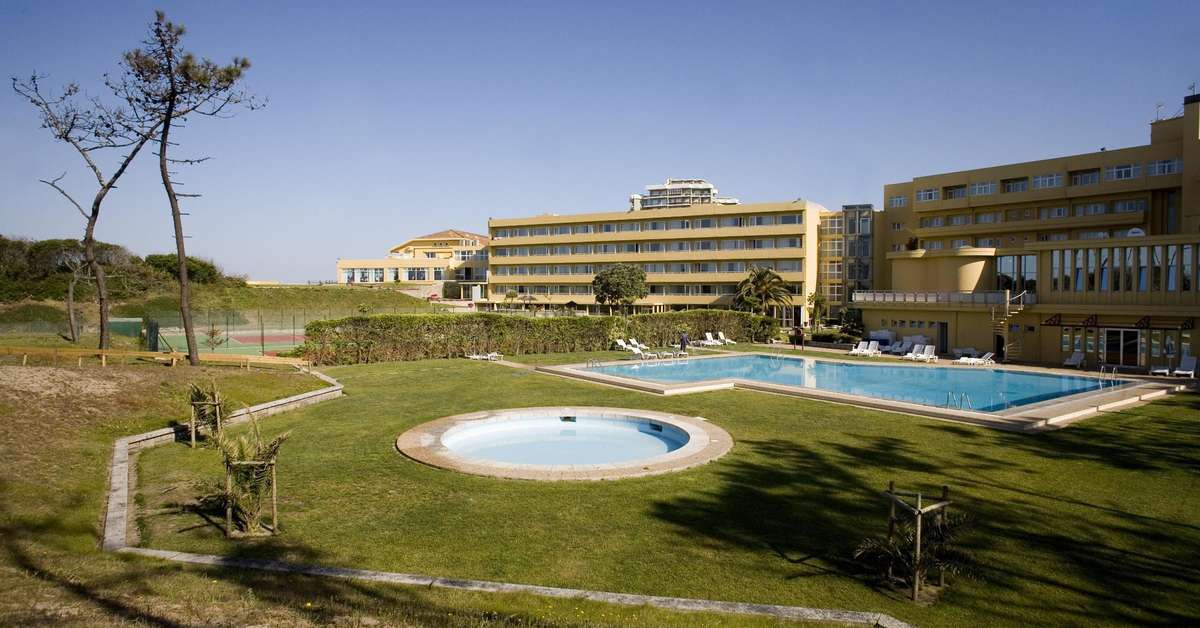 Een foto van het zwembad bij Axis Ofir Beach Resort