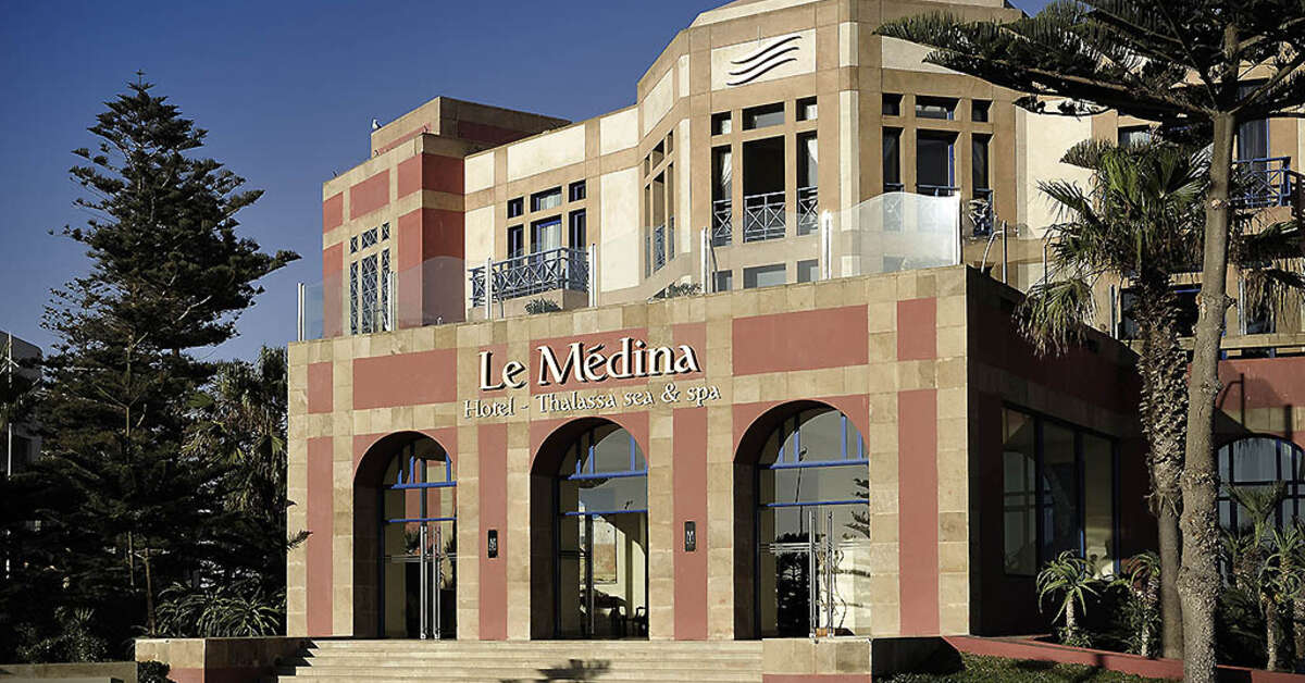 Een foto van de buitenkant van Le Medina Essaouira Thalassa Sea & Spa - MGallery Collection