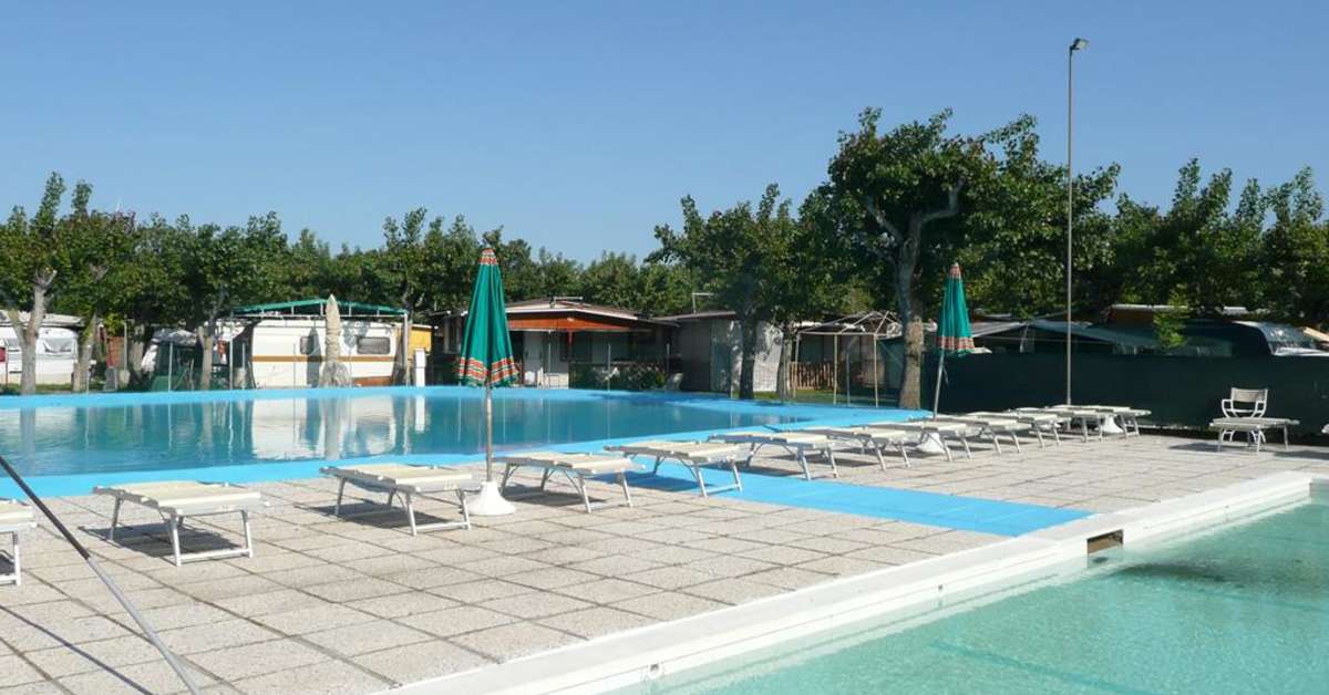 Een foto van het zwembad bij Camping Classe Village