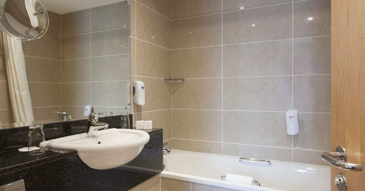 Een foto van The Academy Plaza Hotel