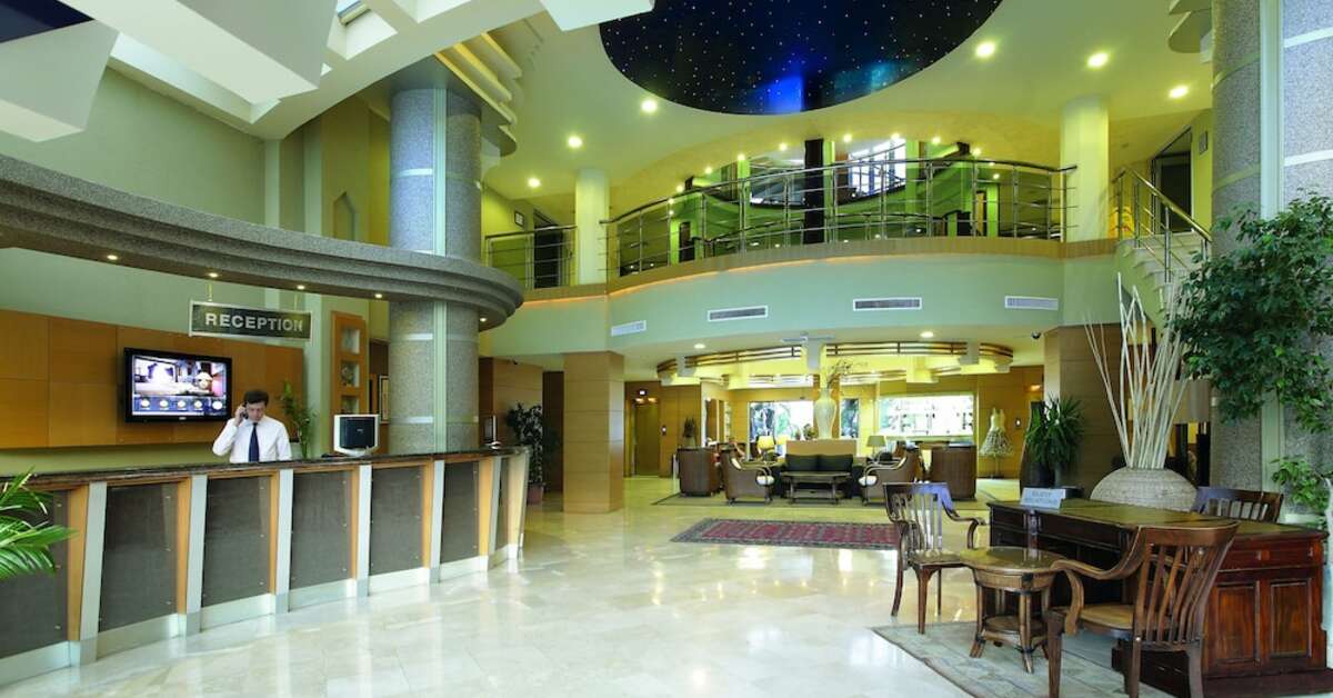 Een foto van het interieur van Grand Cettia Hotel