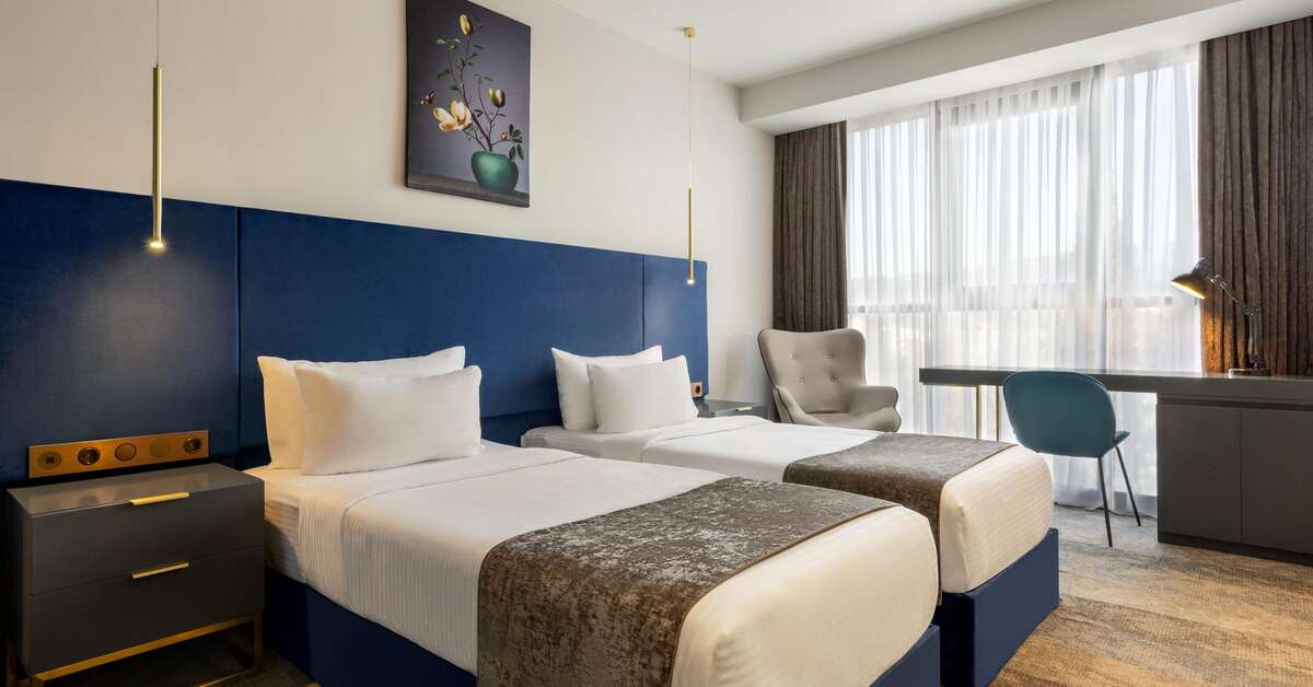 Een foto van Ramada by Wyndham Tbilisi Old City