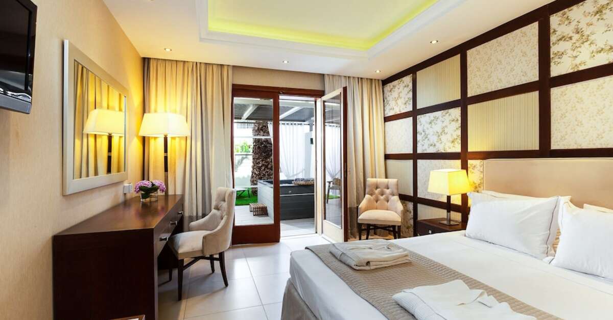 Een foto van Theartemis Palace