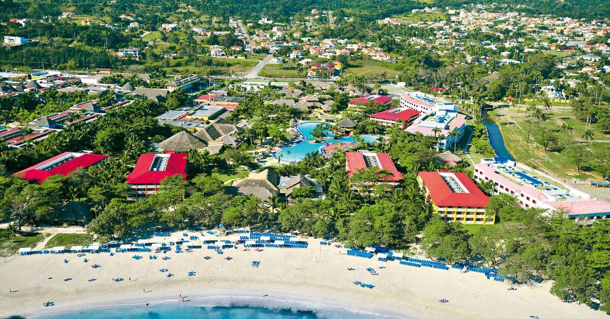 Een foto van de buitenkant van Hotel Marien Puerto Plata