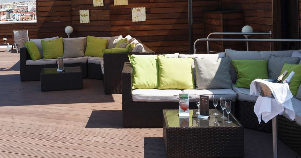 Ein Foto von der Terrasse im Vincci Via 66