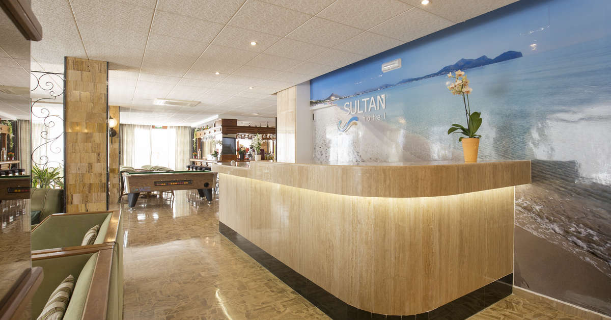 Een foto van het interieur van Sultan Hotel