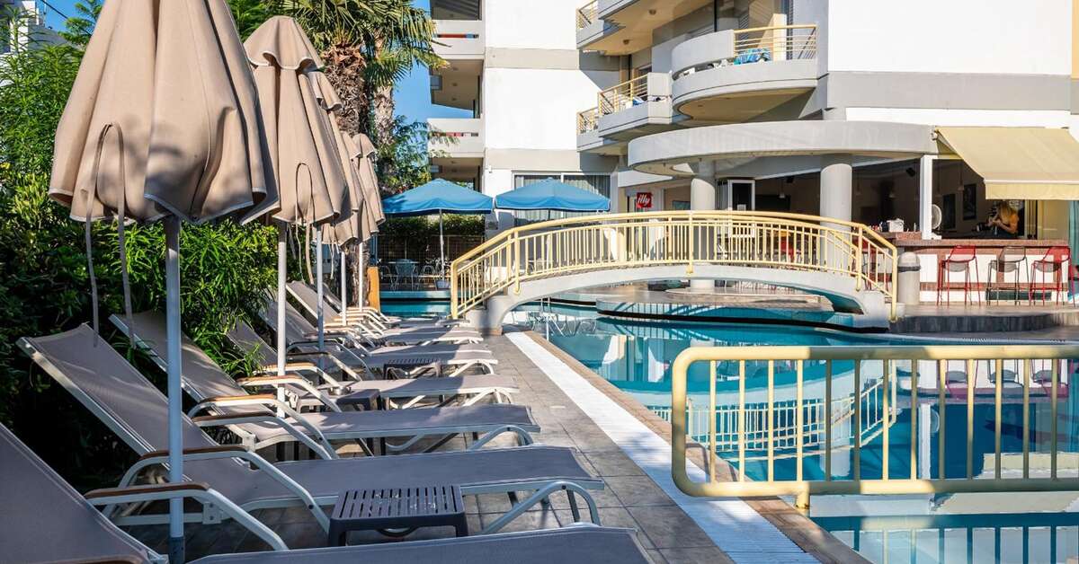Een foto van Angela Aparthotel