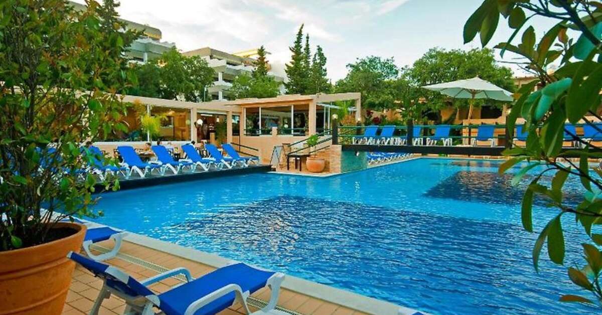 Een foto van het zwembad bij Hotel Balaia Mar