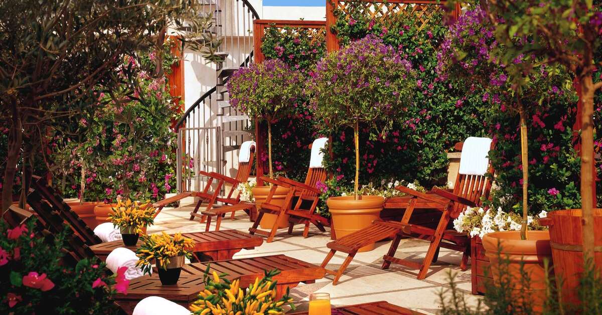 Een foto van het terras bij Hotel Dei Mellini