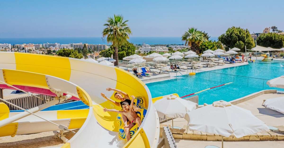 Ein Foto vom Pool im Louis St. Elias Resort & Waterpark