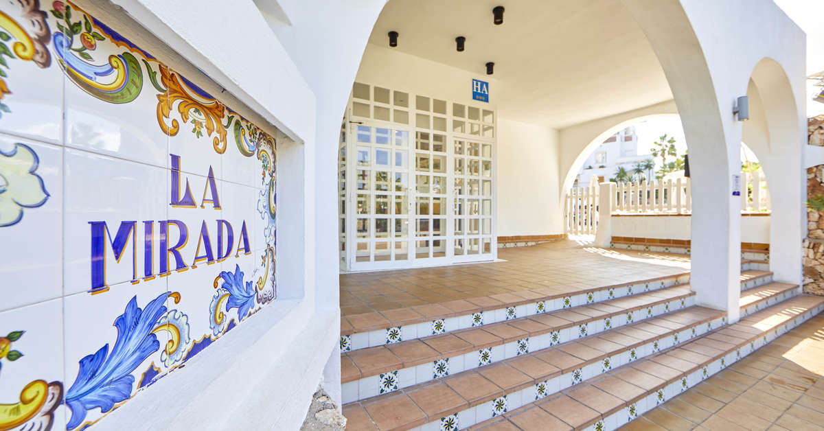 Een foto van de buitenkant van Gavimar La Mirada Club Resort