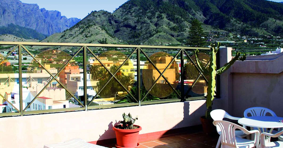 Een foto van het terras bij Valle Aridane Hotel