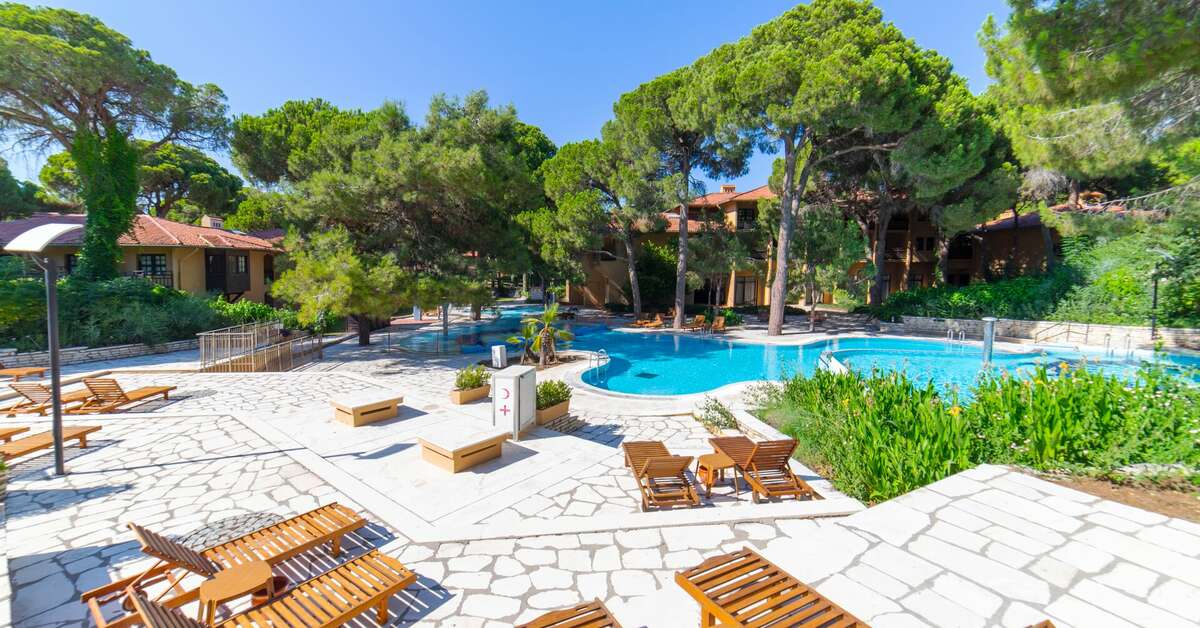 Een foto van het zwembad bij Asteria Family Resort Belek