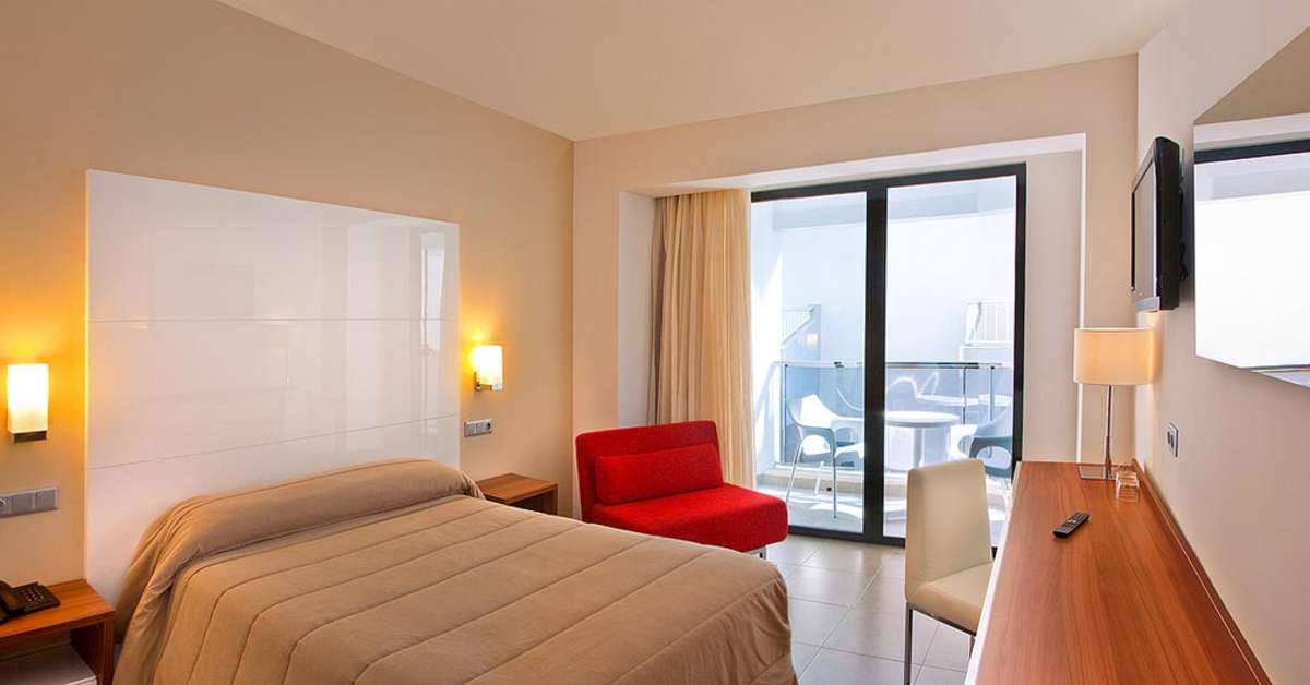Een foto van RH Boutique Porto Cristo