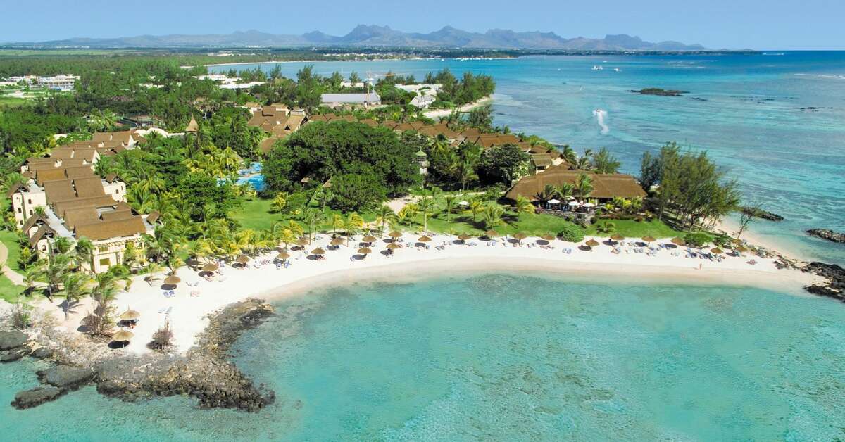 Ein Foto vom Strand beim Canonnier Beachcomber Golf Resort & Spa