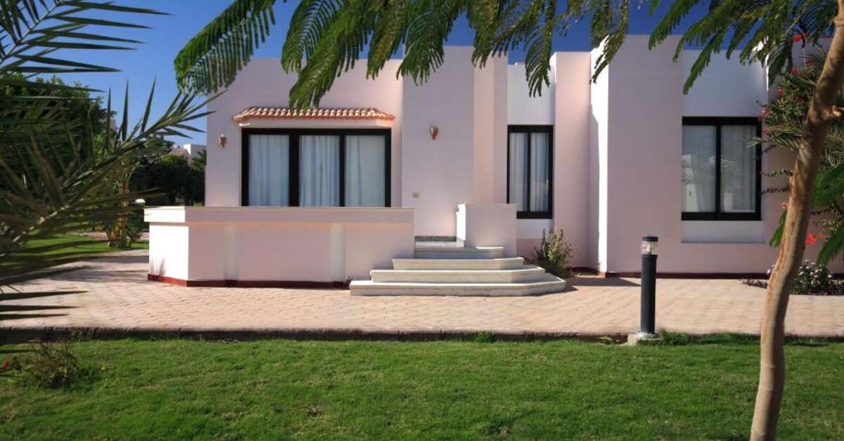 Een foto van de buitenkant van Pharaoh Azur Resort