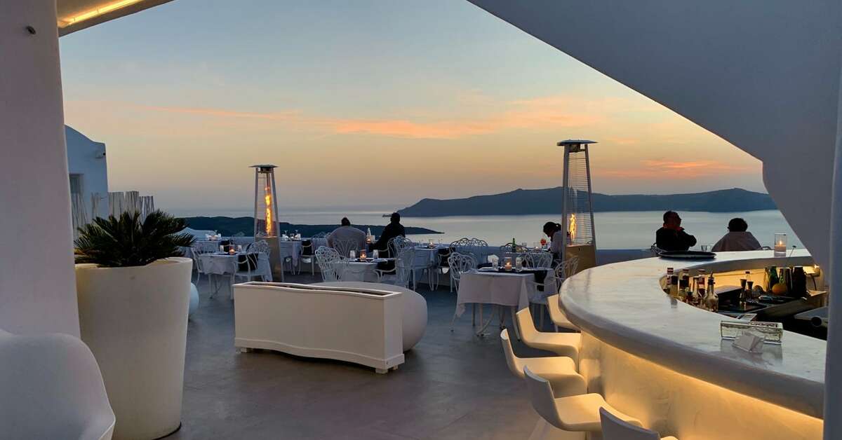 Een foto van Athina Luxury Suites