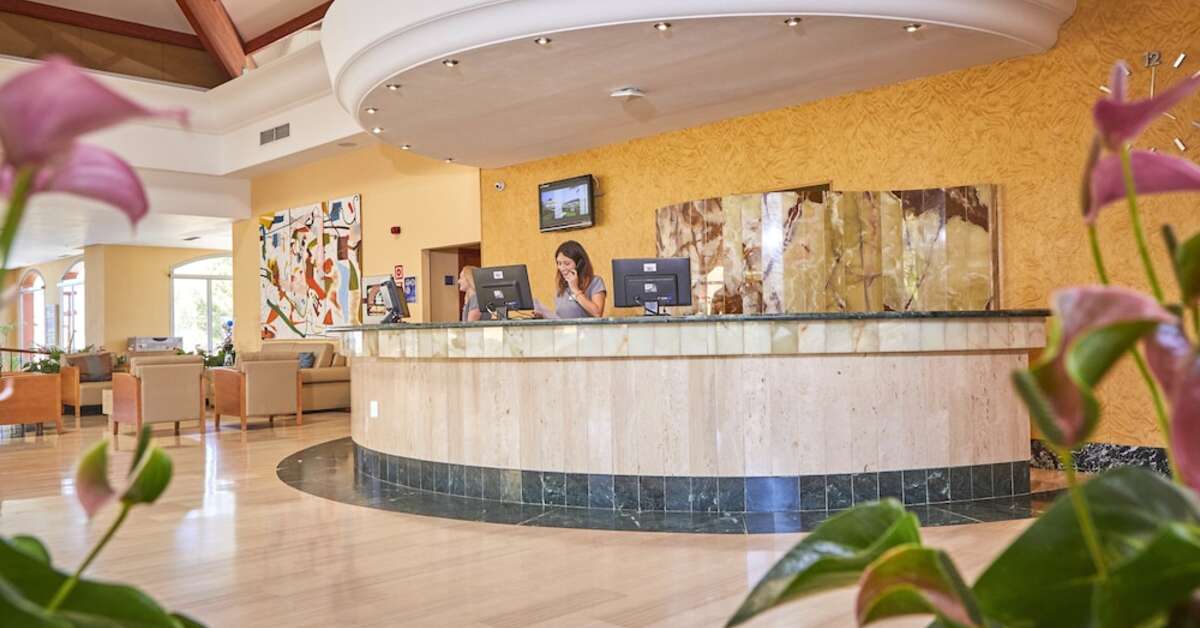 Een foto van Hotel Zafiro Cala Mesquida