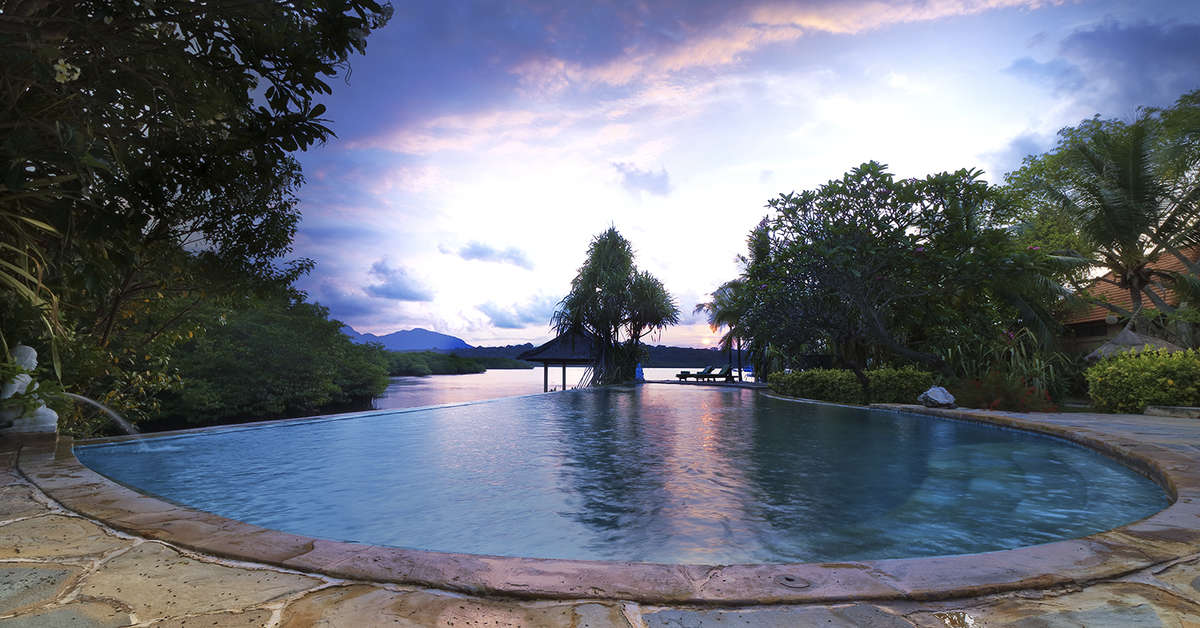 Een foto van het zwembad bij Mimpi Resort Menjangan