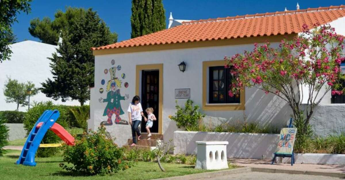 Een foto van de faciliteiten bij Rocha Brava Resort