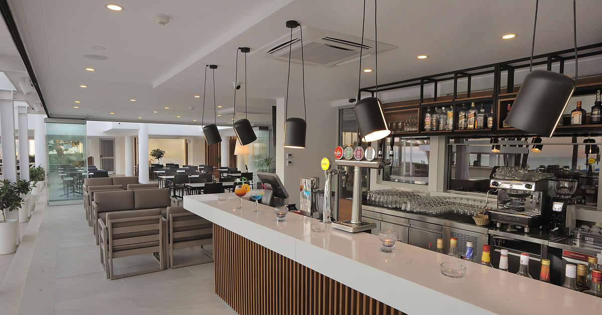 Ein Foto von den Einrichtungen im Okeanos Beach Boutique Hotel