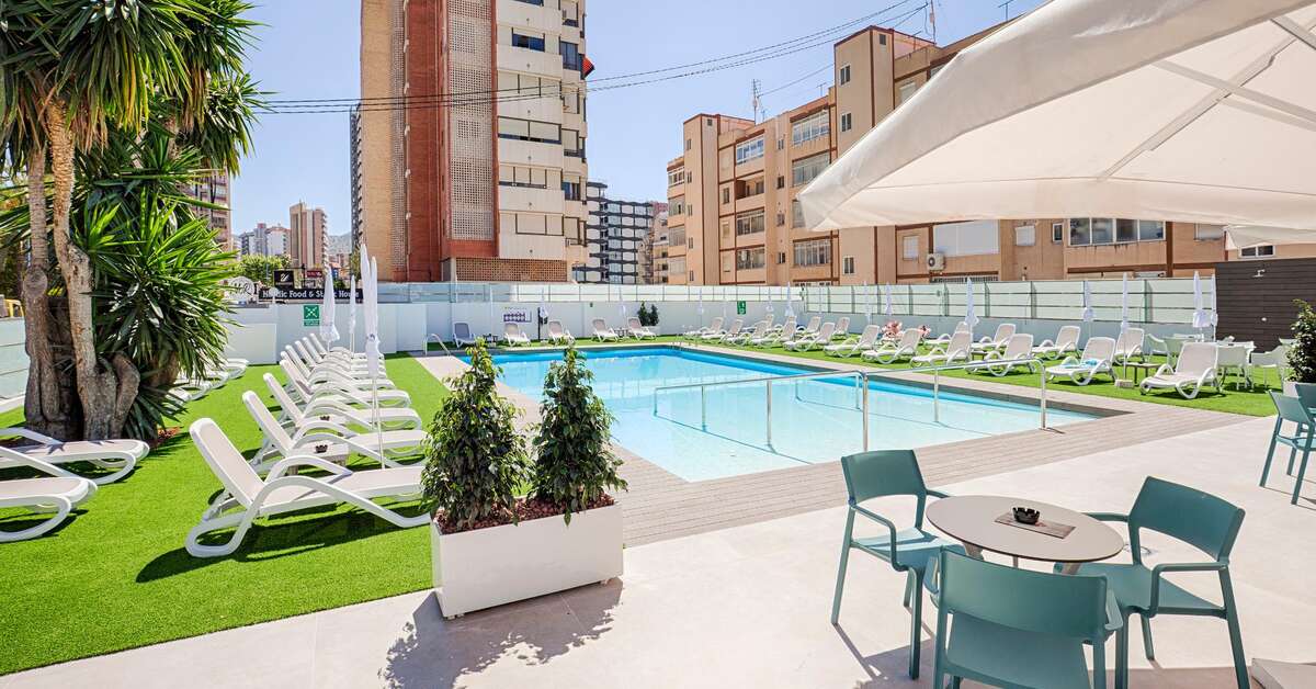 Een foto van het zwembad bij Hotel Benidorm Centre