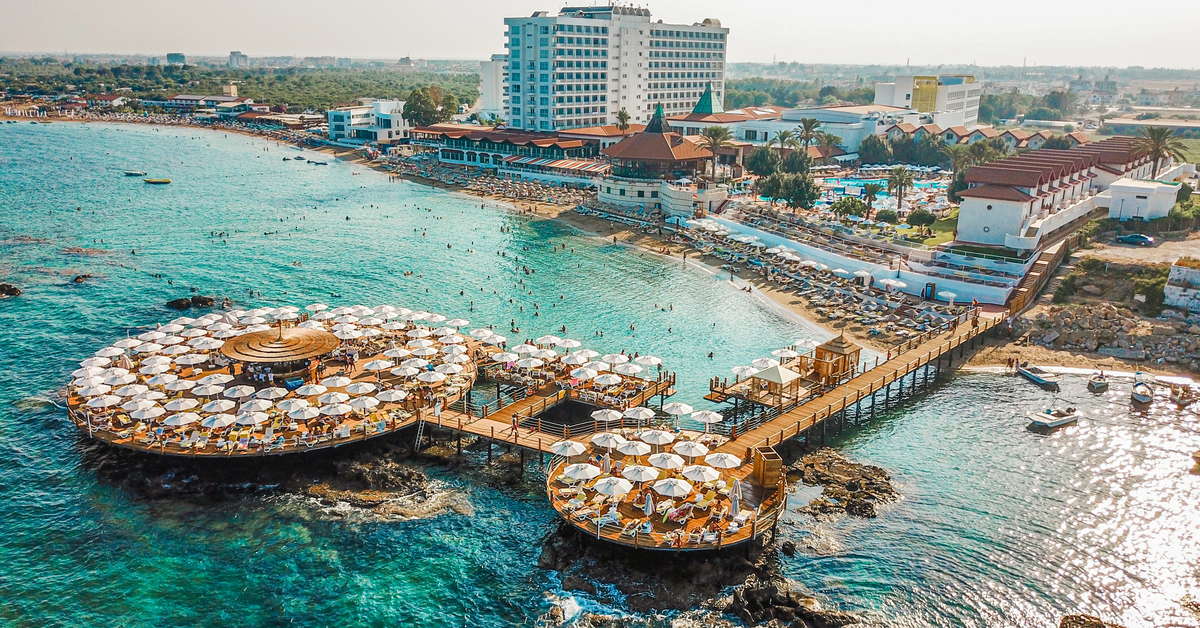 Een foto van de buitenkant van Salamis Bay Conti Resort