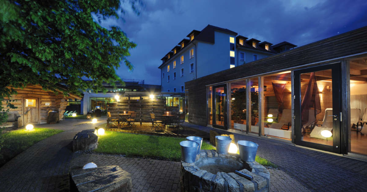 Een foto van de buitenkant van Flair Parkhotel Weiskirchen