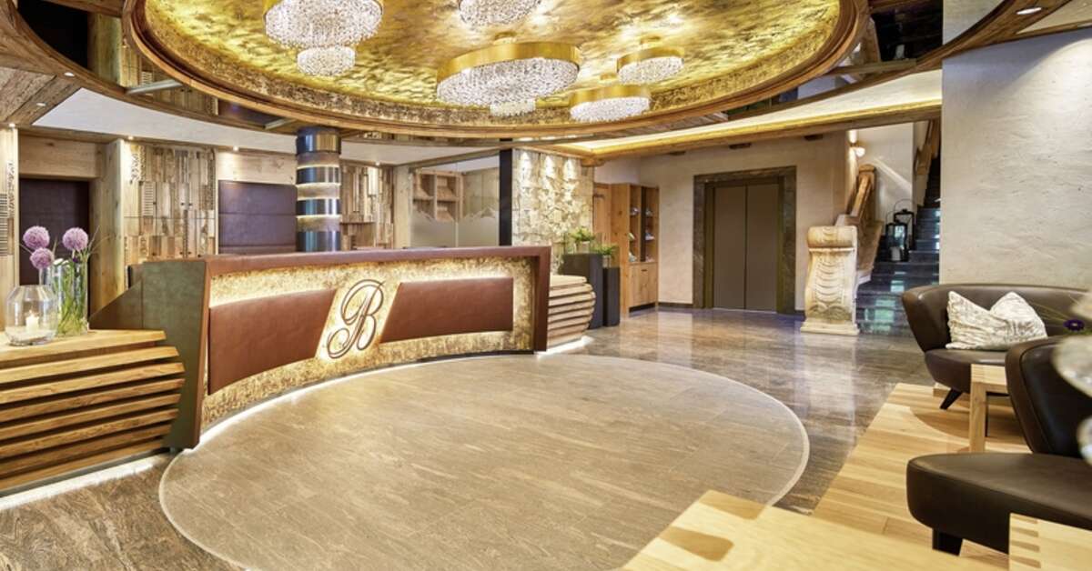 Een foto van het interieur van Berghof Crystal Spa & Sports