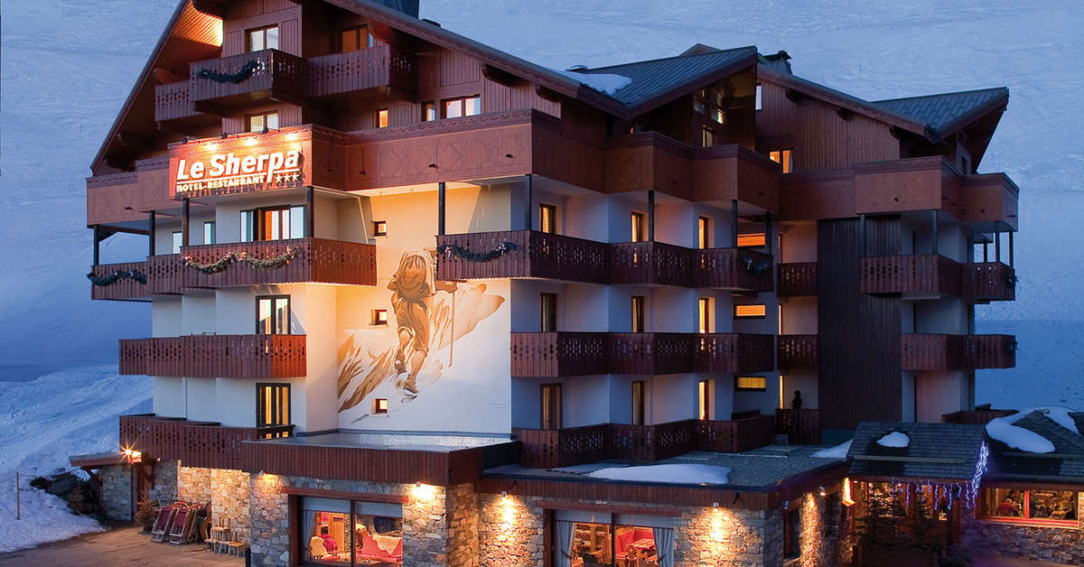 Een foto van de buitenkant van Hotel Le Sherpa