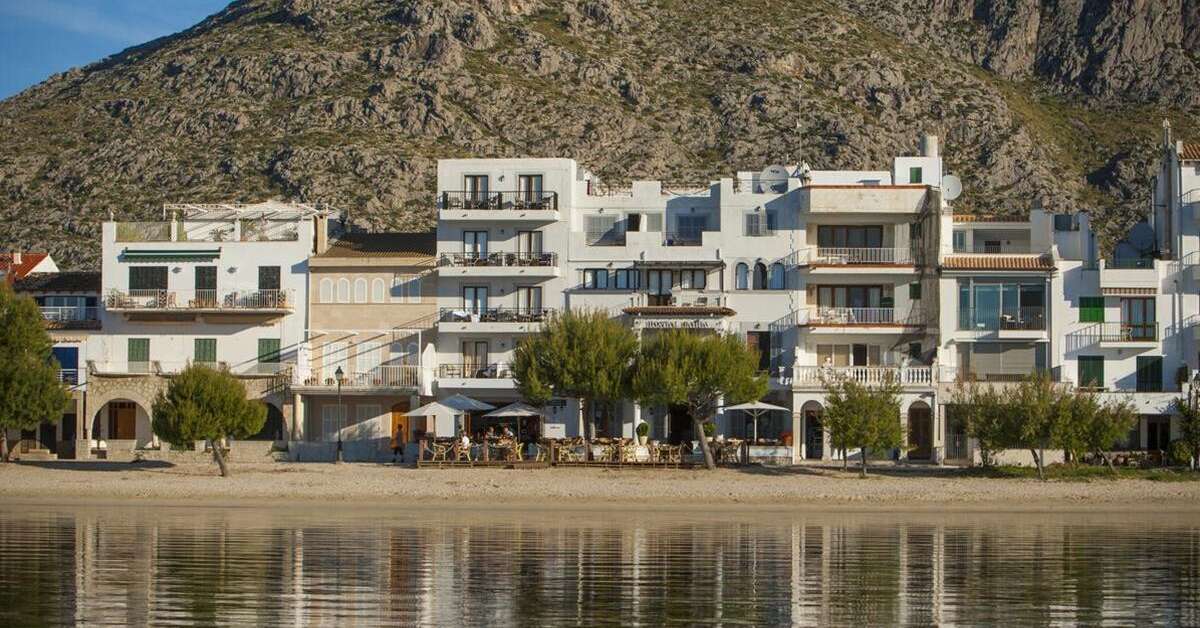 Een foto van de buitenkant van Hotel Hoposa Bahia