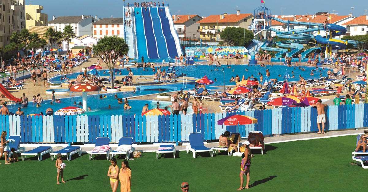 Een foto van het zwembad bij Hotel Cristal Praia Resort & Spa