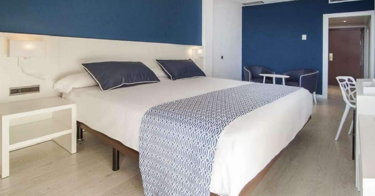 Een foto van Catalonia del Mar